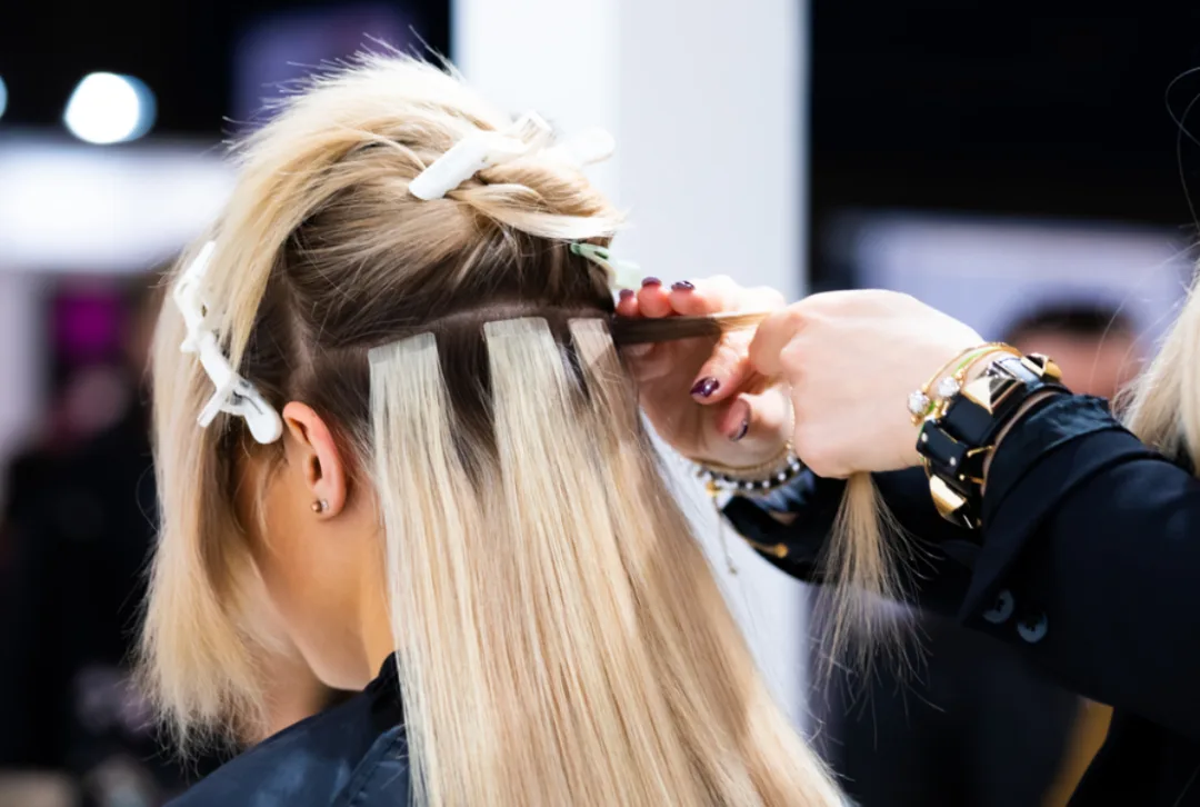 播放超千万！国人假发视频走红TikTok