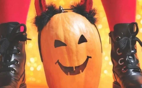 亚马逊卖断货！“粉红幽灵毛毯”被TikTok带爆