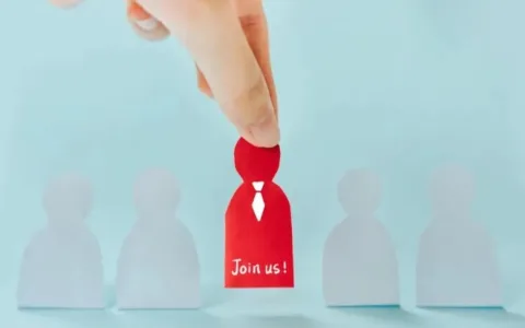 陪聊ChatGPT也能年薪百万 提示工程师引爆大厂人才争夺战