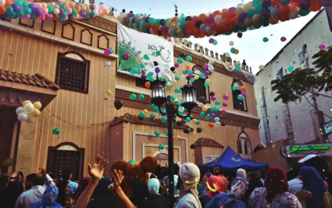 20亿人庆祝斋月！跨境卖家如何吸金，抢赢爆单季？